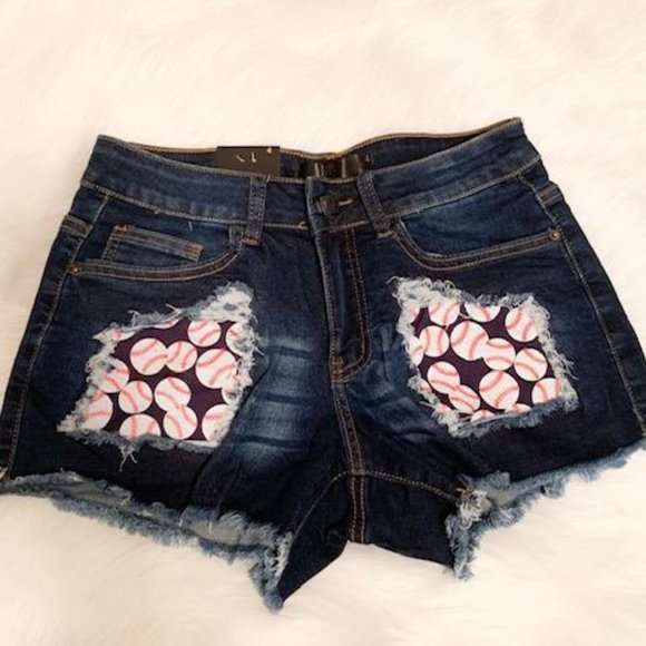 Baseball Print Shorts - Picture 1 of 1